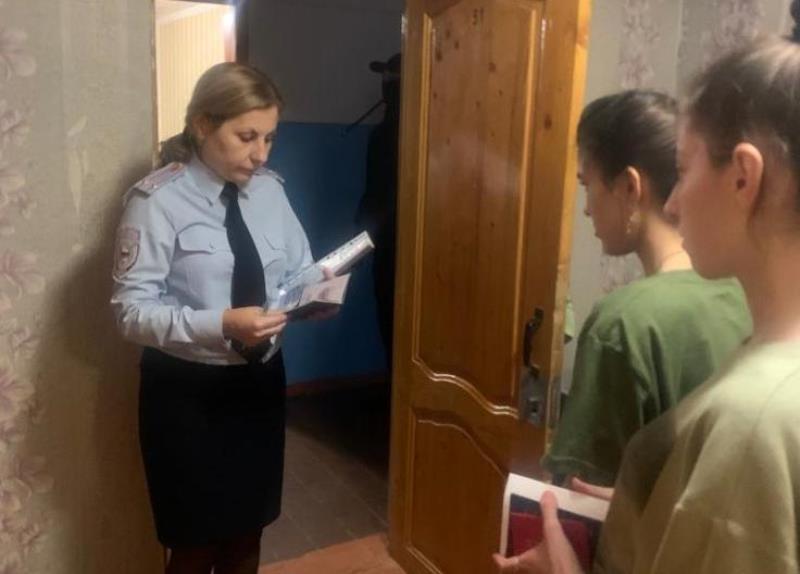 Полицейские провели профилактические рейды в общежитиях образовательных учреждений республики