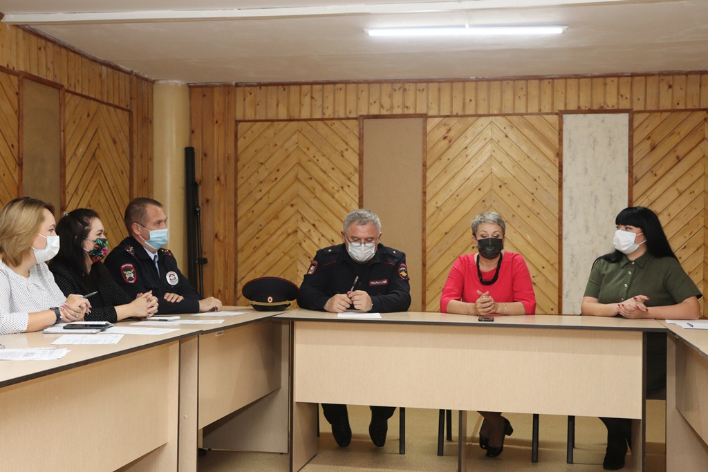 В Майском районе обсудили вопросы профилактики ДТП 