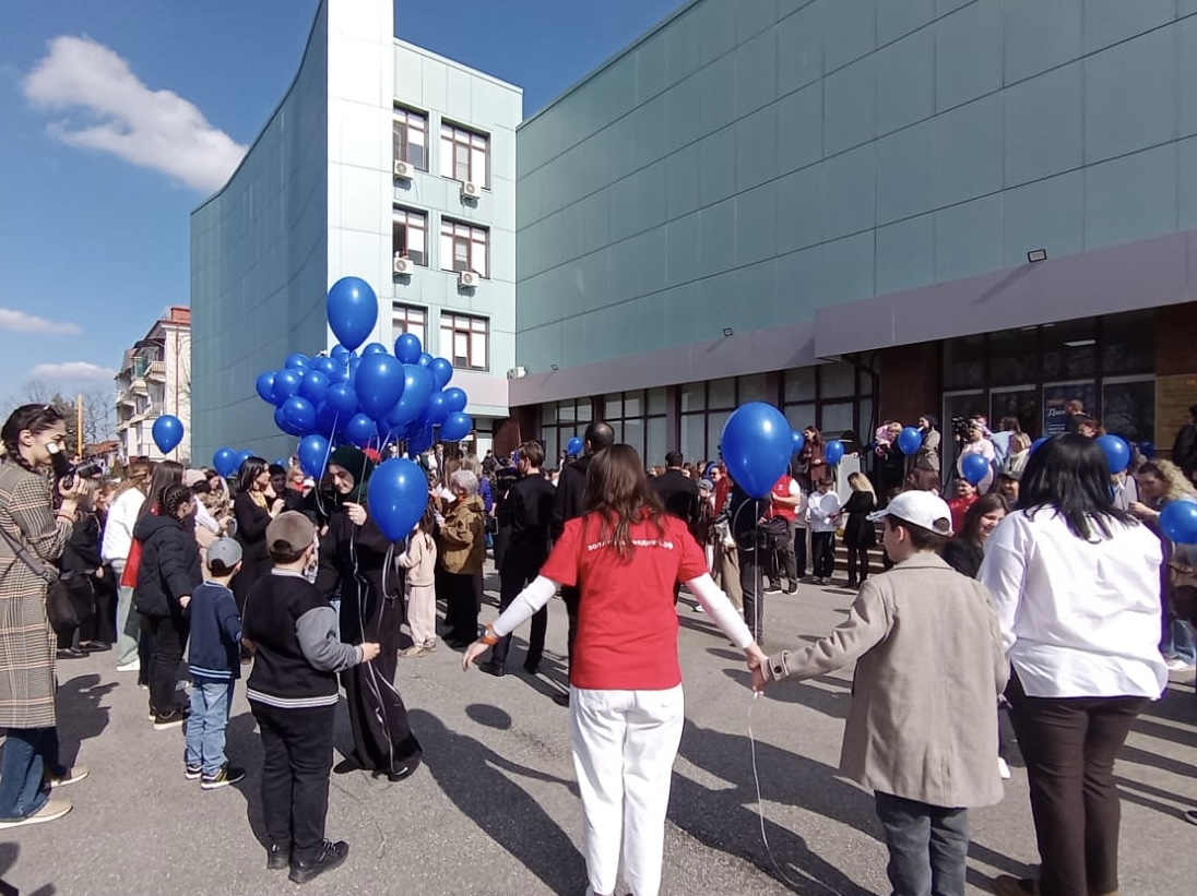 Причина искренних улыбок