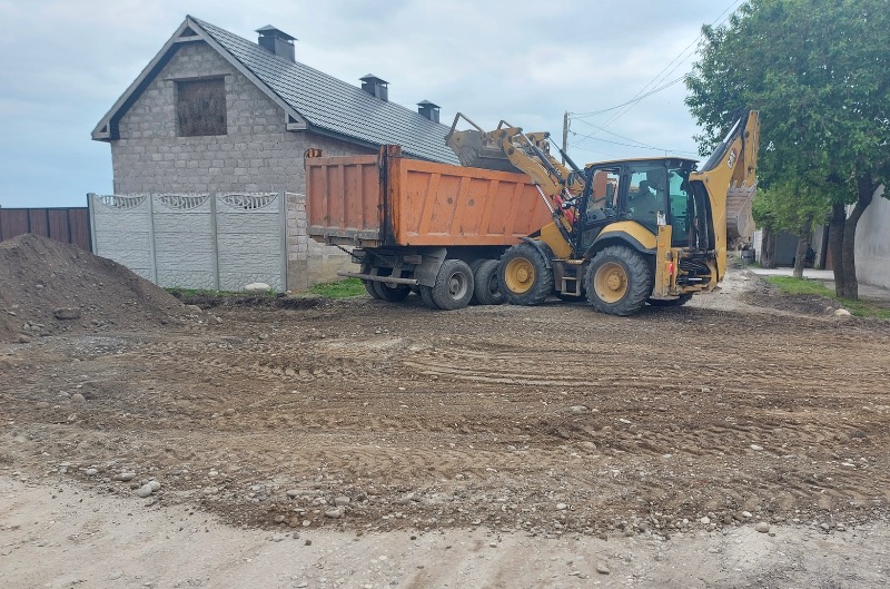 В Исламее ремонтируют дорогу