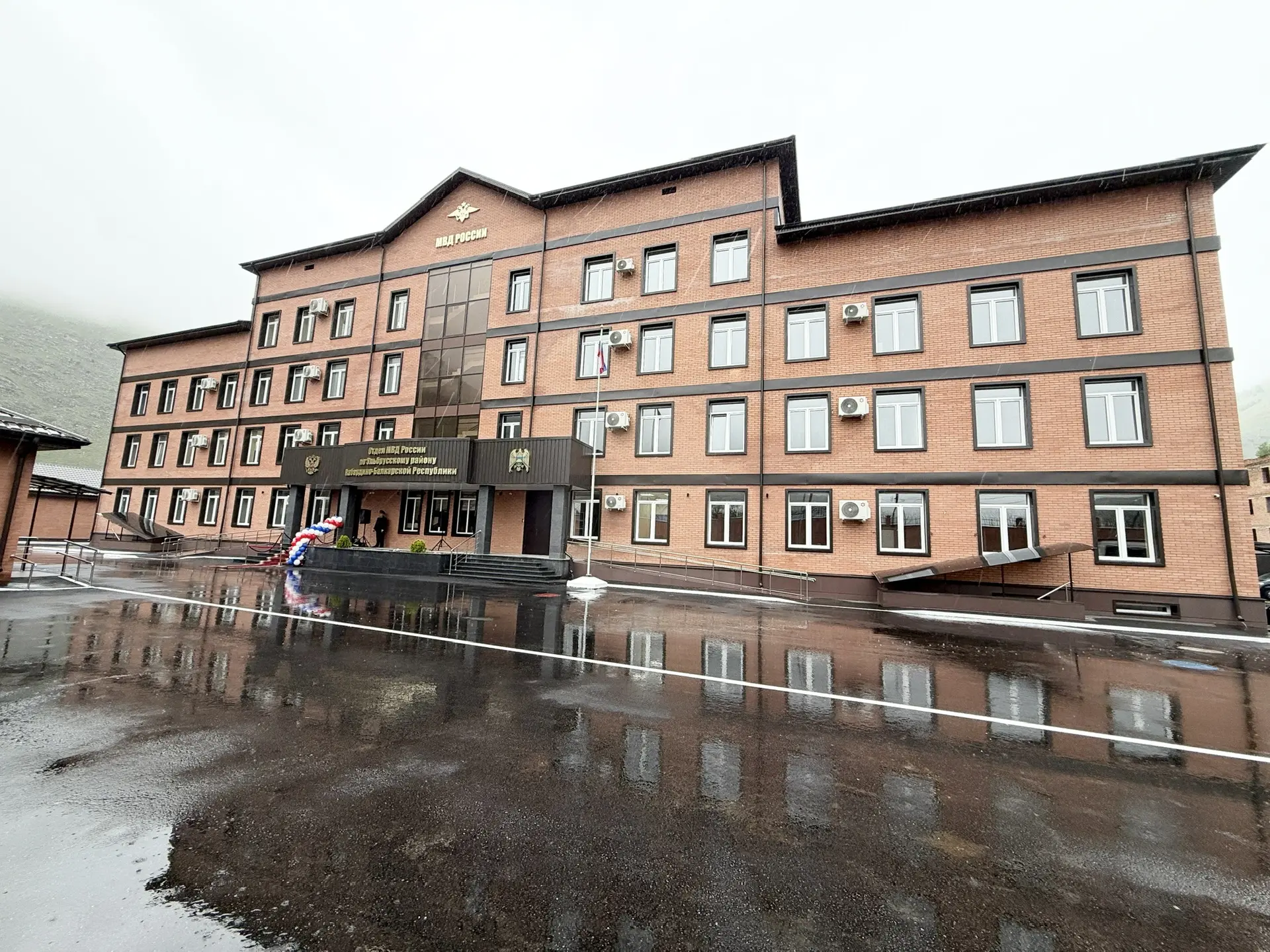 В Тырныаузе открылось новое здание райотдела МВД