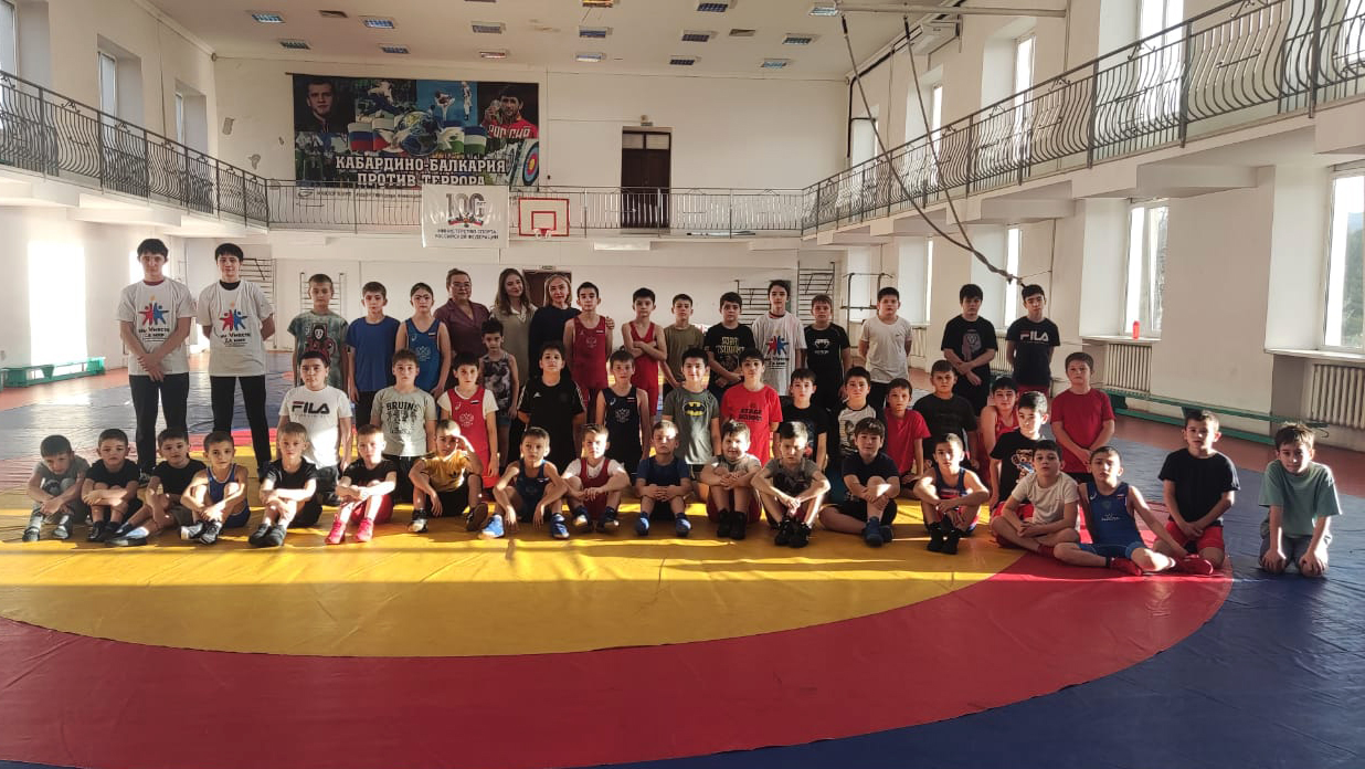 Нет ненависти и вражде! 