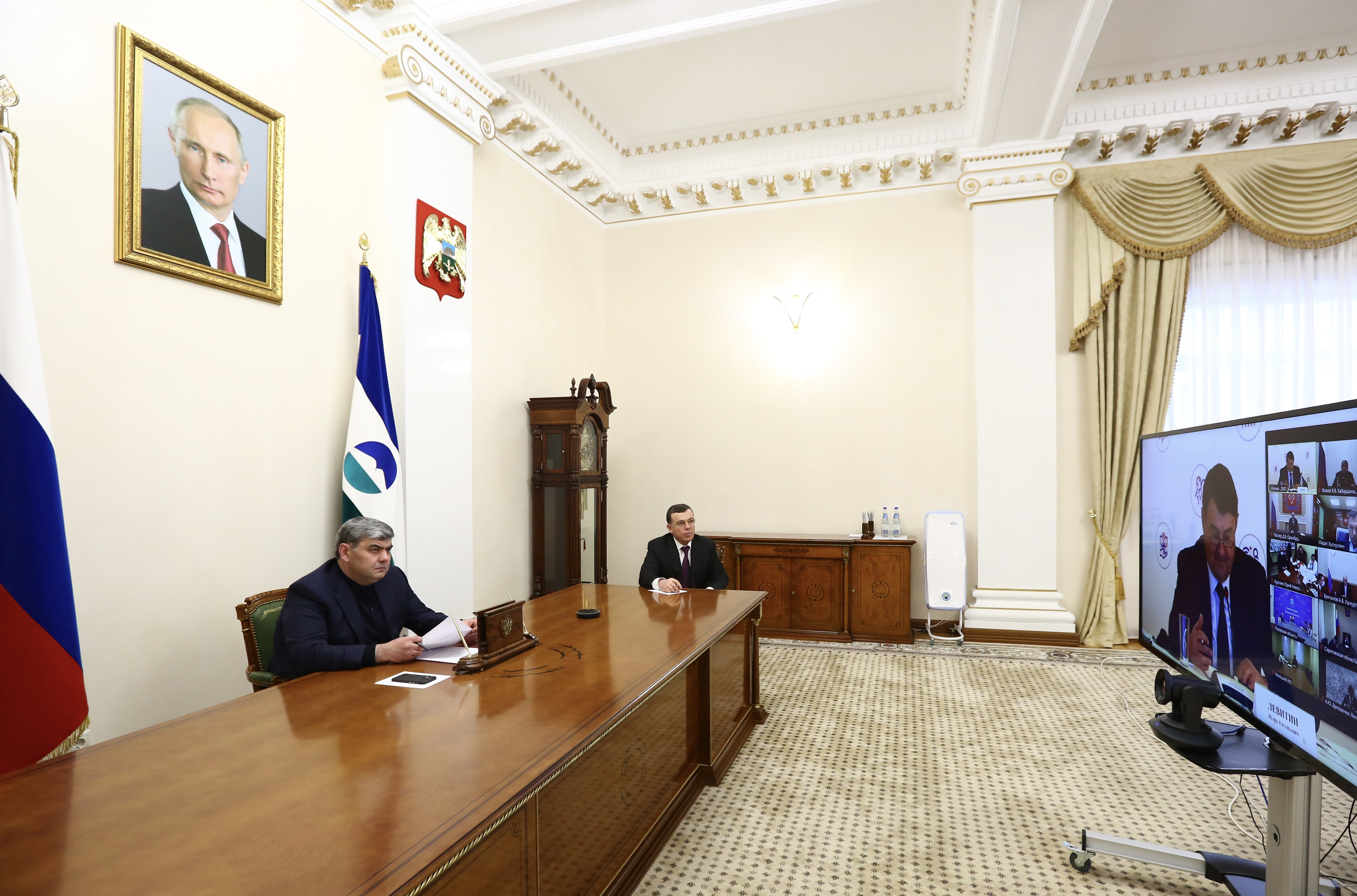 Глава КБР Казбек Коков принял участие в семинаре-совещании