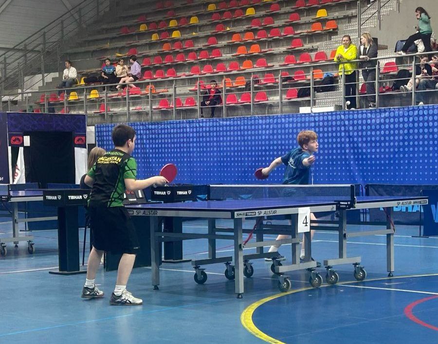 Батыр Ханов выиграл первенство округа по настольному теннису