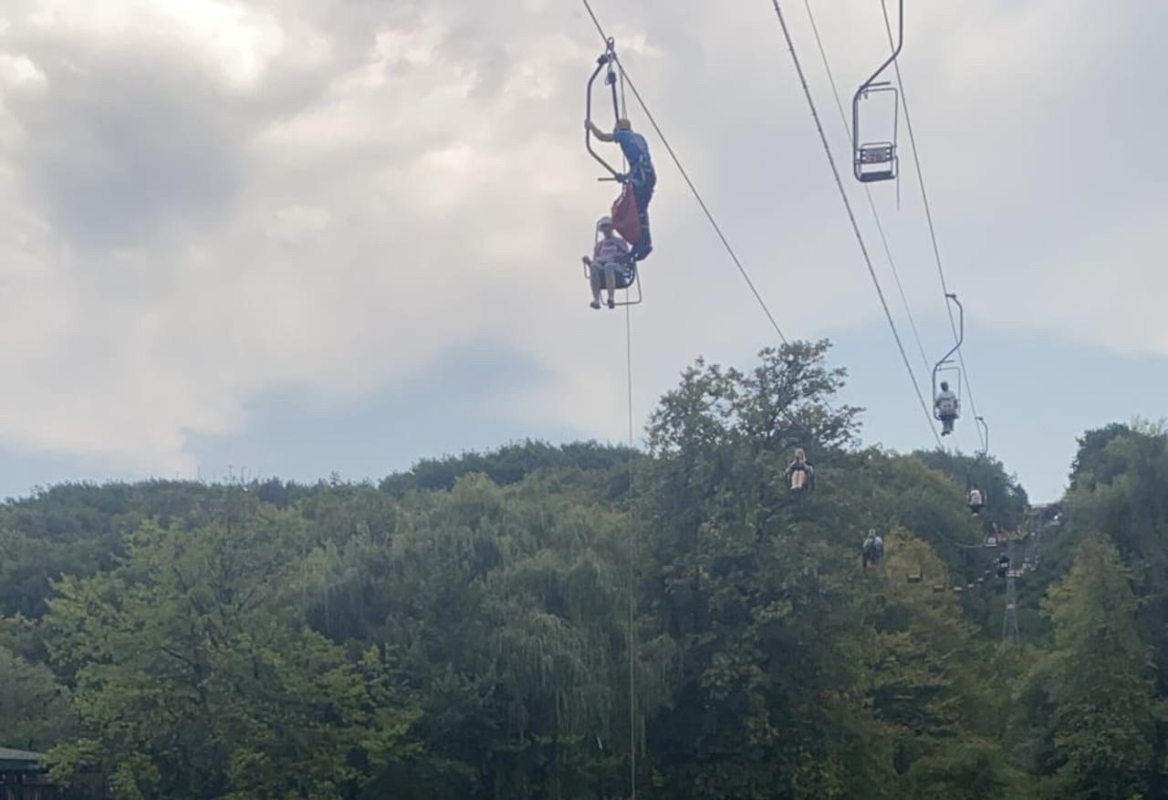 Работы по эвакуации людей на канатно-кресельной дороге в Нальчике завершены
