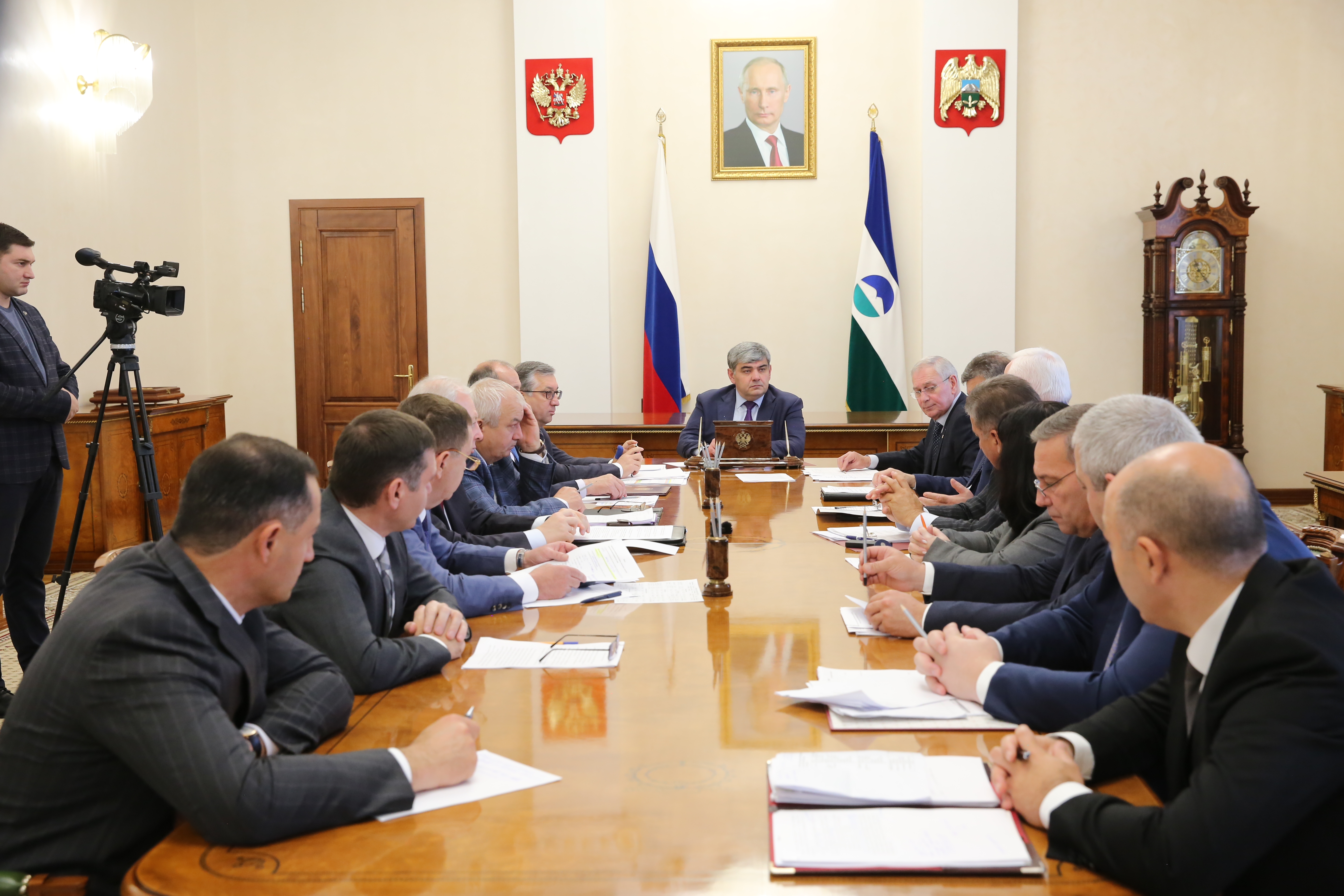 Казбек Коков провел «муниципальный час»