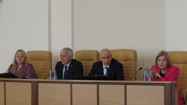 Молодежь должна принять участие в законотворчестве