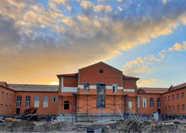 В селении Куба строят школу