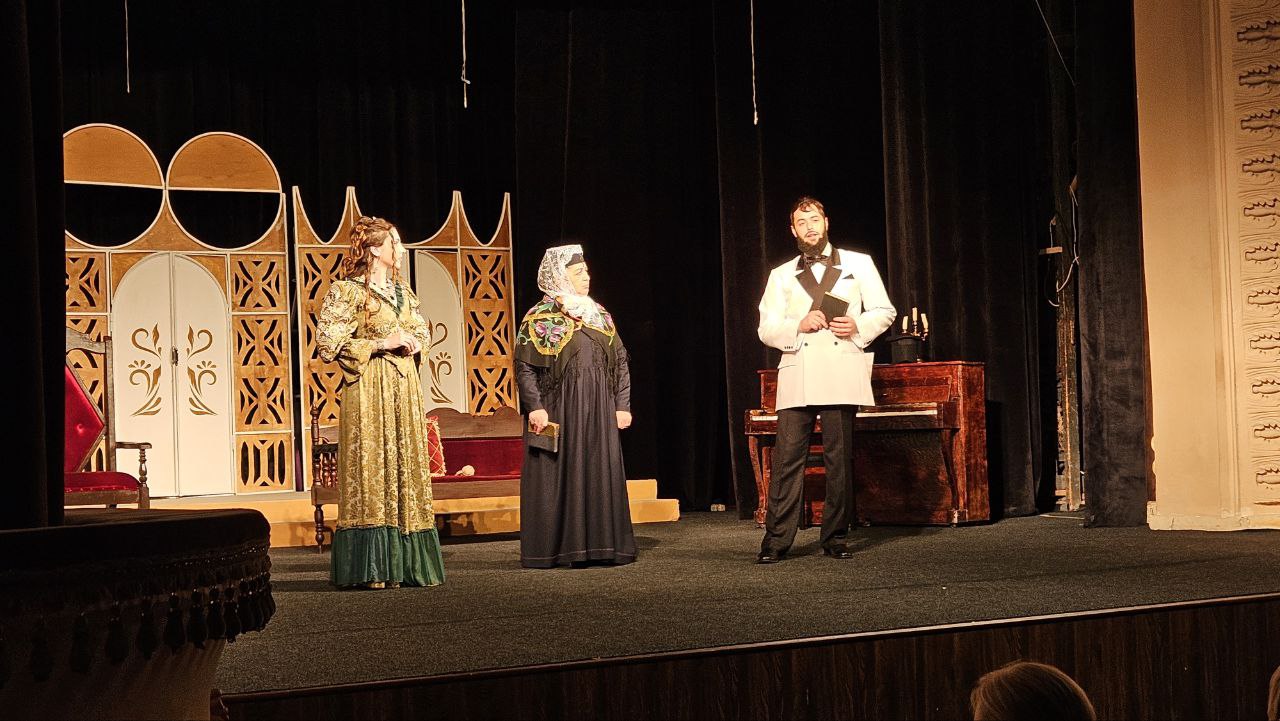 Ингушский театр представил «Хануму» с кавказским колоритом