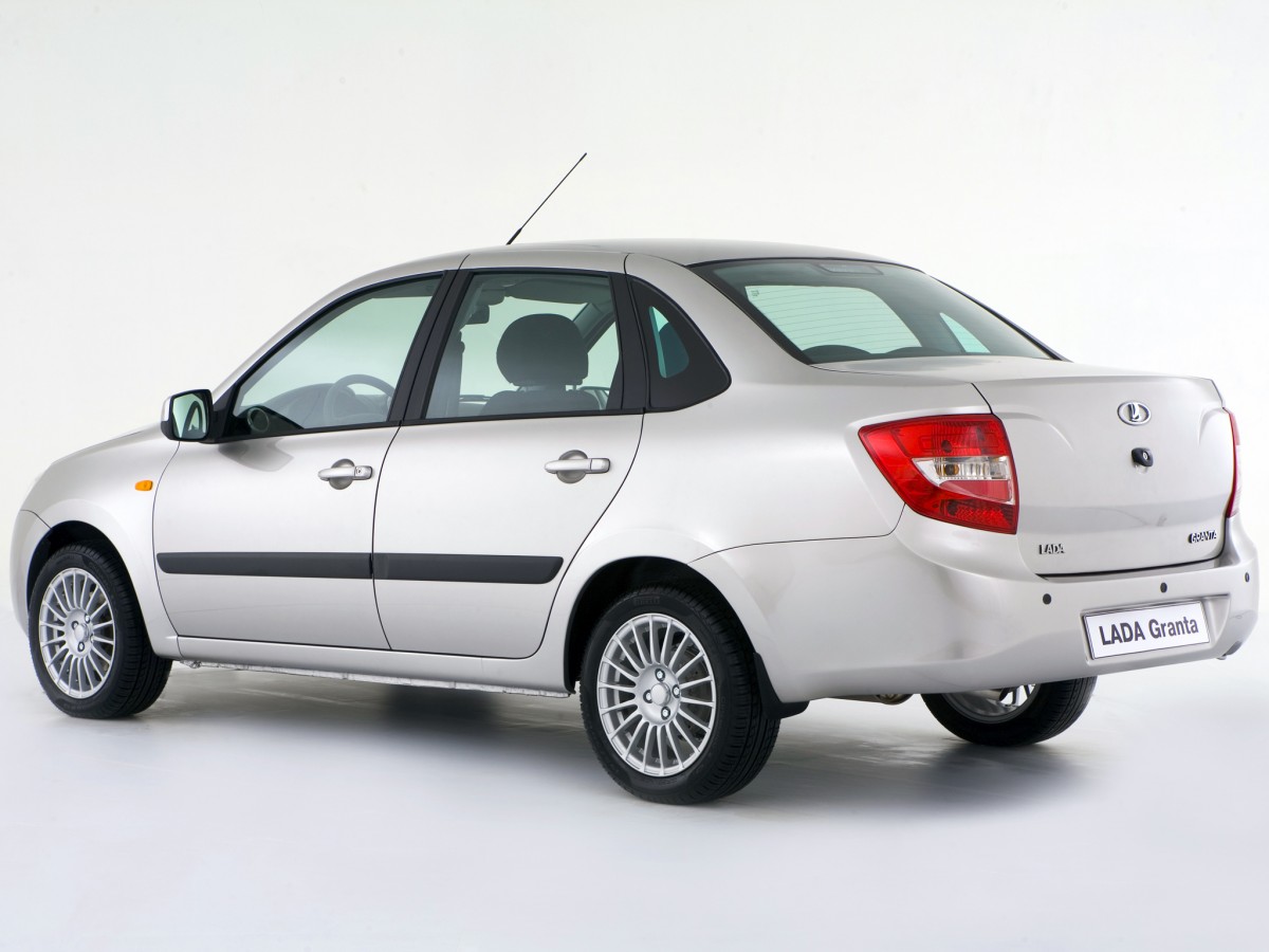 В поликлиники Кабардино-Балкарии поступят 20 новых автомобилей