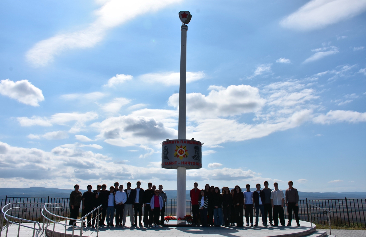 Школьники из Нальчика посетили Курпские высоты 