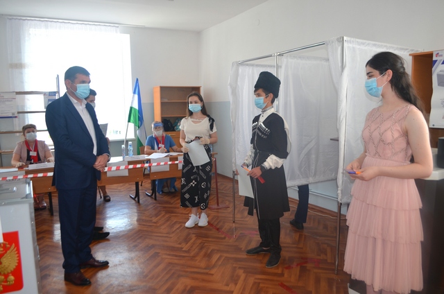 Жители Баксанского района участвуют в голосовании
