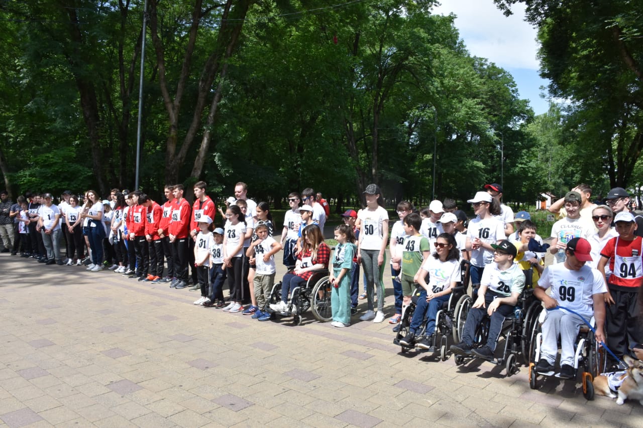 В Нальчике прошел забег для детей-инвалидов