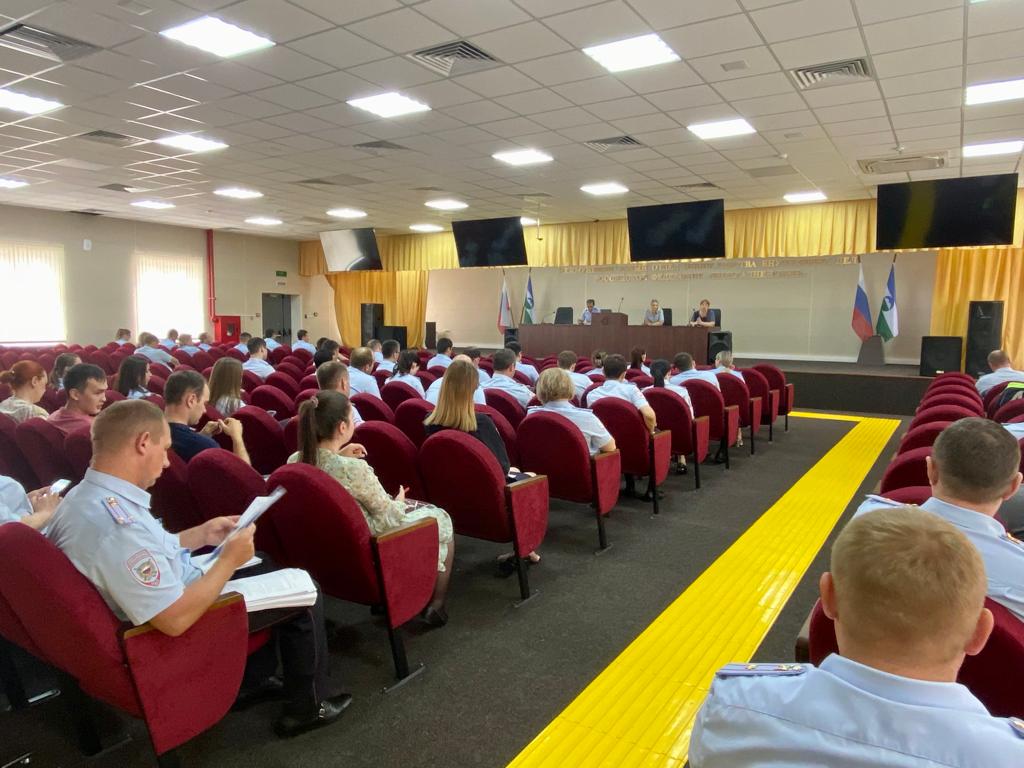 Полицейские Прохладненского района приняли участие в патриотическом мероприятии 