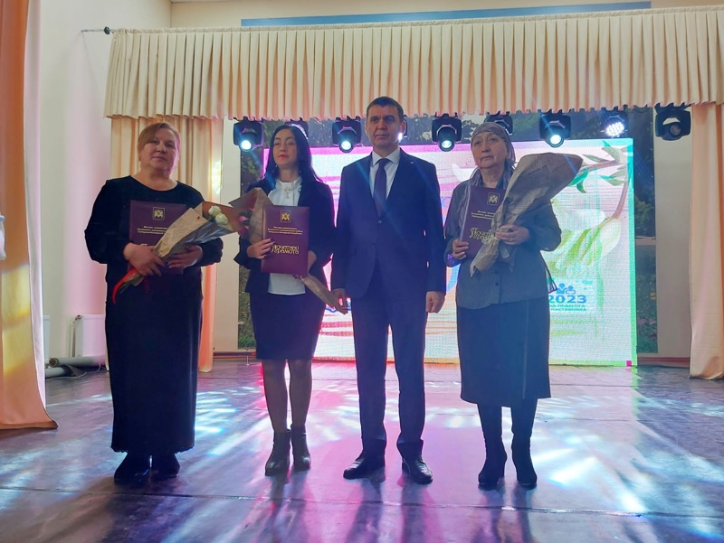 В Баксанском районе чествовали учителей родного языка республики