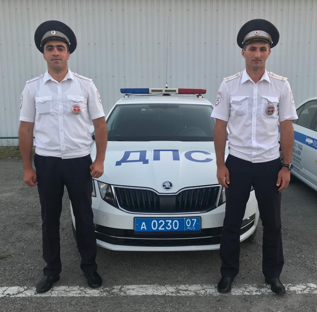 Автоинспекторы  оперативно сопроводили реанимобиль с инвалидом, нуждающемся в помощи 