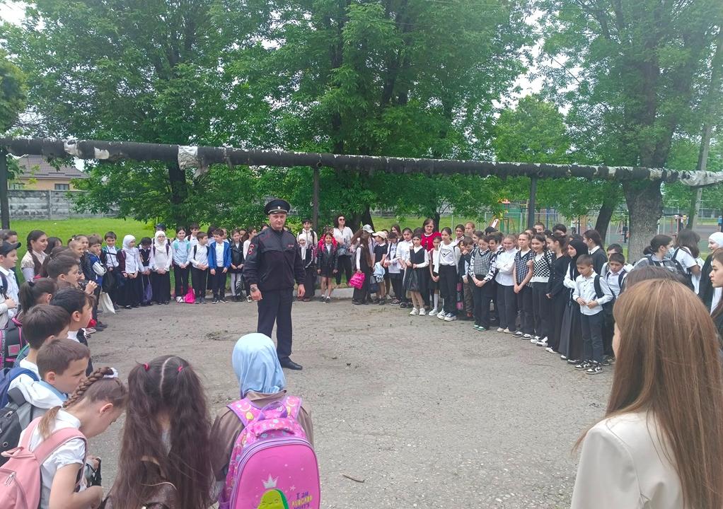 Свыше шести тысяч школьников Нальчика прошли инструктаж дорожной безопасности 