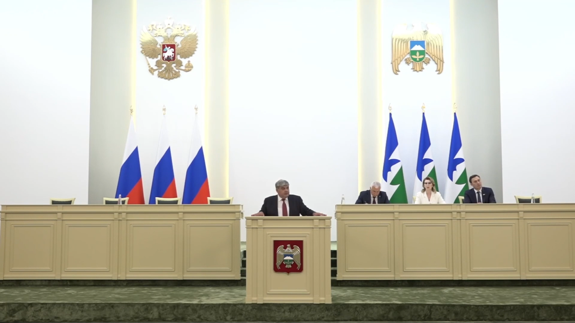 Казбек Коков завершил Послание Парламенту республики  