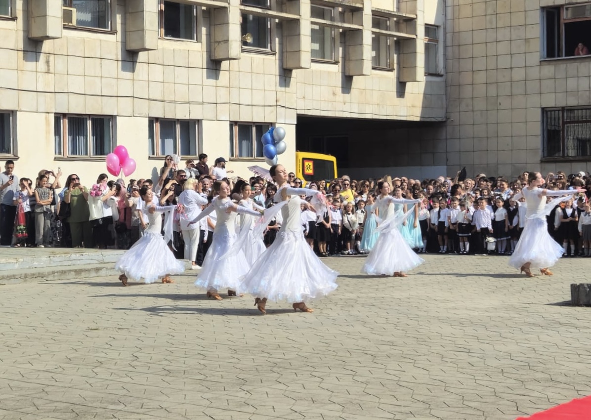 Первый звонок прозвучал в обновлённом лицее №2