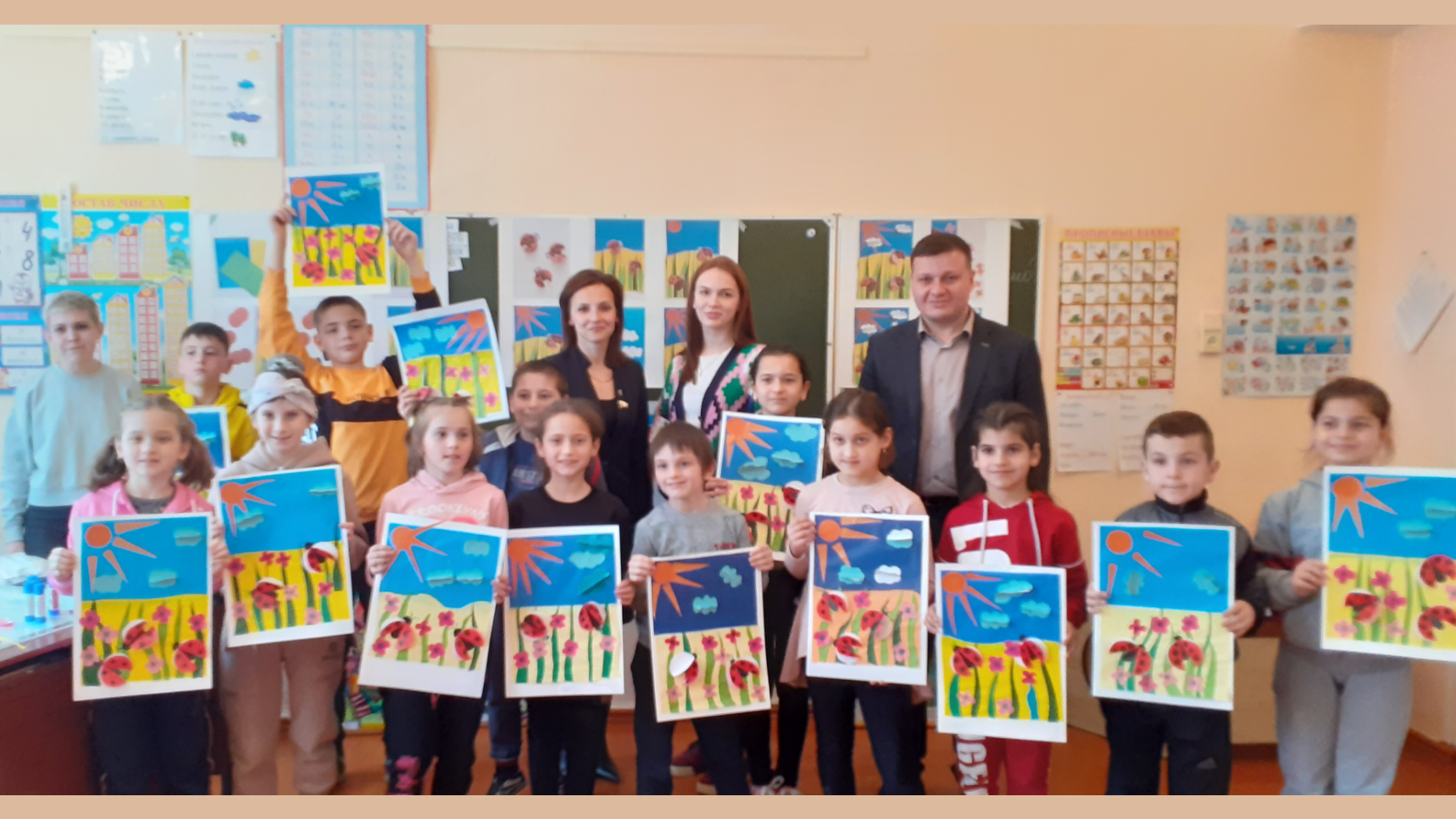 Депутат Госдумы организовала творческие мастер-классы для слабослышащих детей 