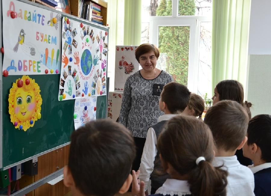 Президент России наградил учителей из КБР