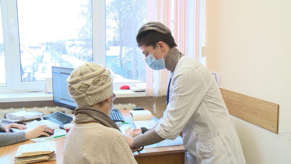 Медработники в КБР получают социальную выплату