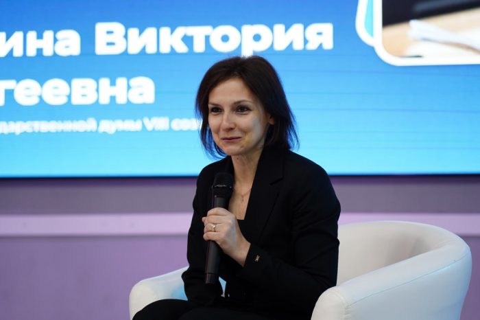 В КБГУ прошел «Диалог на равных» с депутатом Госдумы Викторией Родиной  ﻿