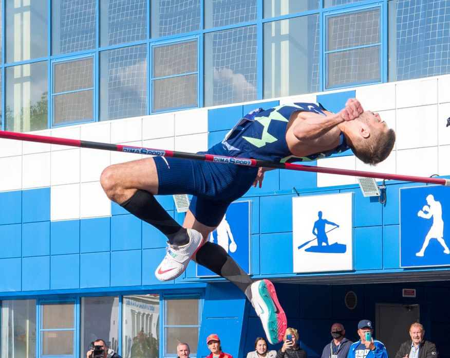 Михаил Акименко успешно выступил на фестивале «Побеждай»