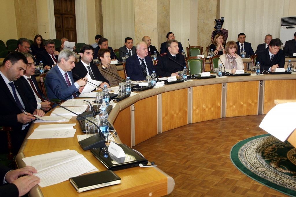 Премьер-министр КБР провел заседание Межведомственной санитарно-противоэпидемической комиссии