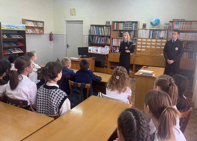 Более 100 учащихся образовательных учреждений Прохладненского района стали участниками акции «Дети России - 2022»