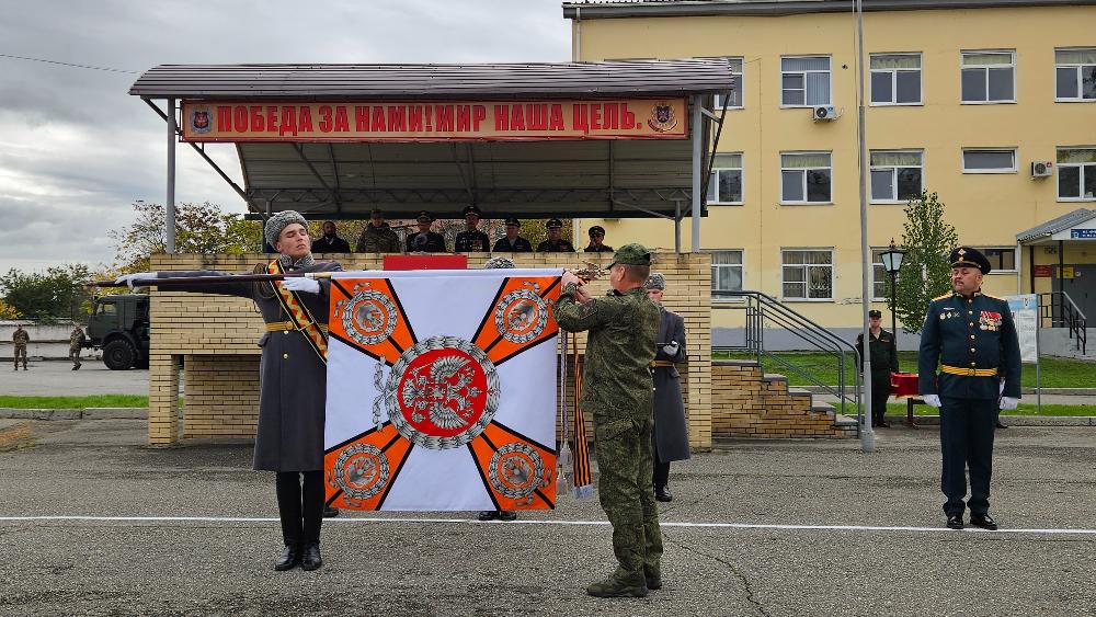 Прохладненскому инженерно-саперному полку присвоено почетное звание гвардейского