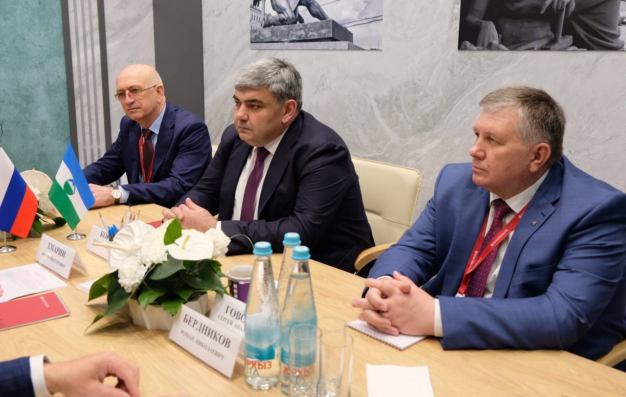 Казбек Коков в Санкт-Петербурге встретился с генеральным директором «РусГидро»  