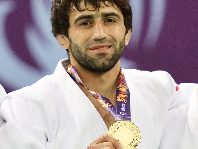 Первую медаль Рио принес России спортсмен из КБР