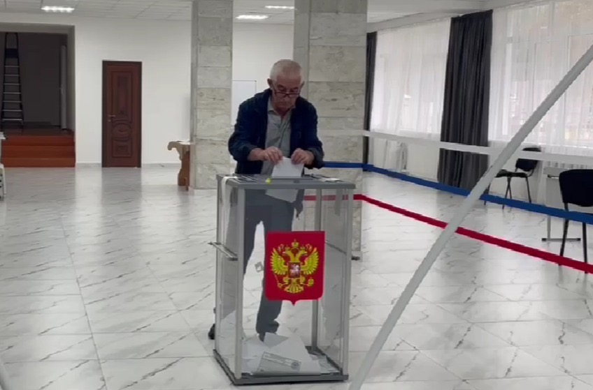 В Черекском районе сегодня открыли 14 избирательных участков