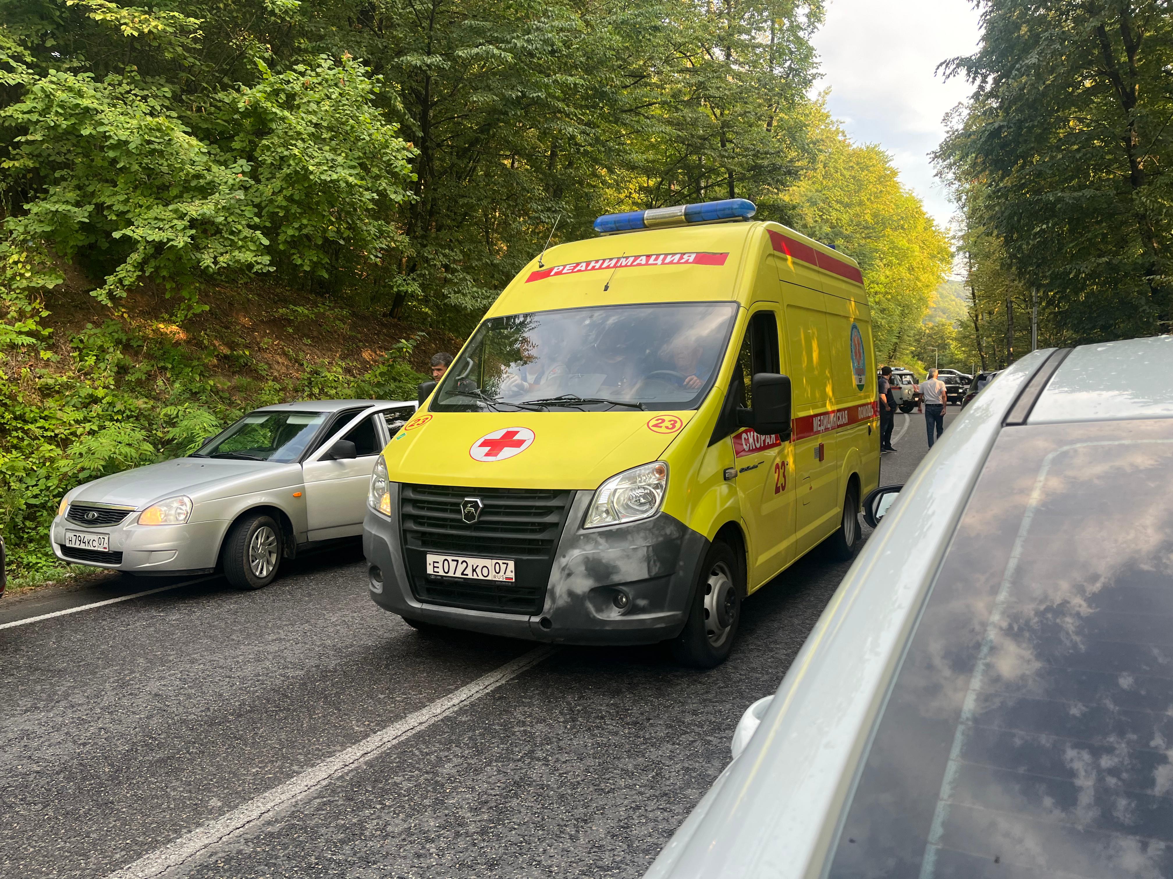 Спасатели завершили эвакуацию с канатной дороги в Нальчике