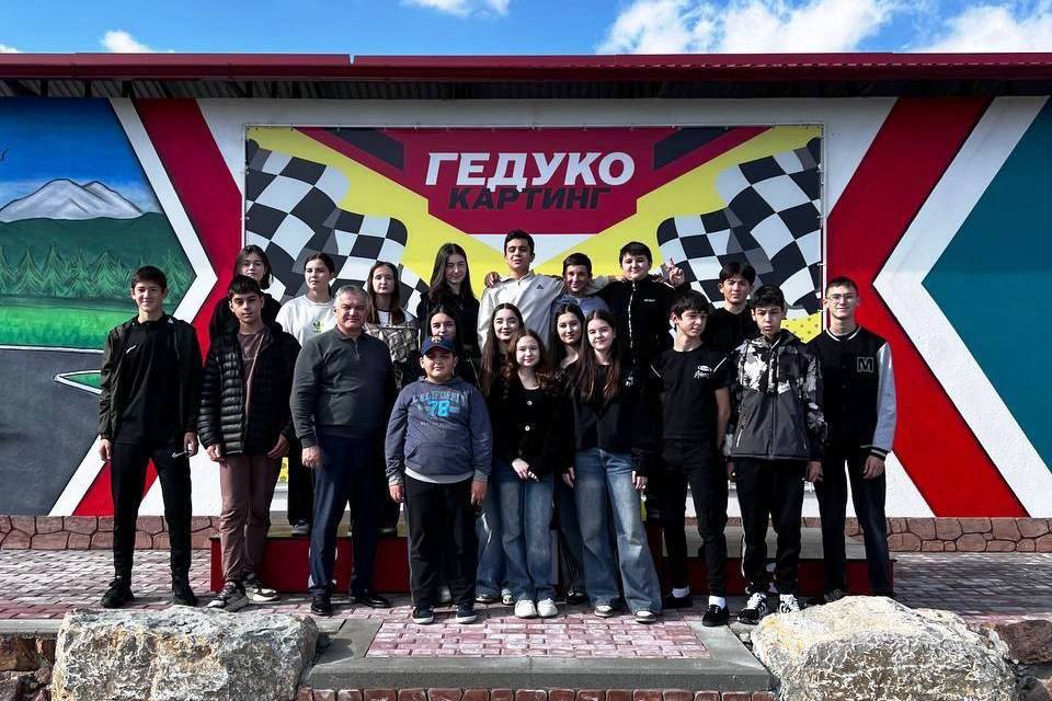 Кадеты полиции посетили спортивно-развлекательный комплекс «Гедуко-картинг»