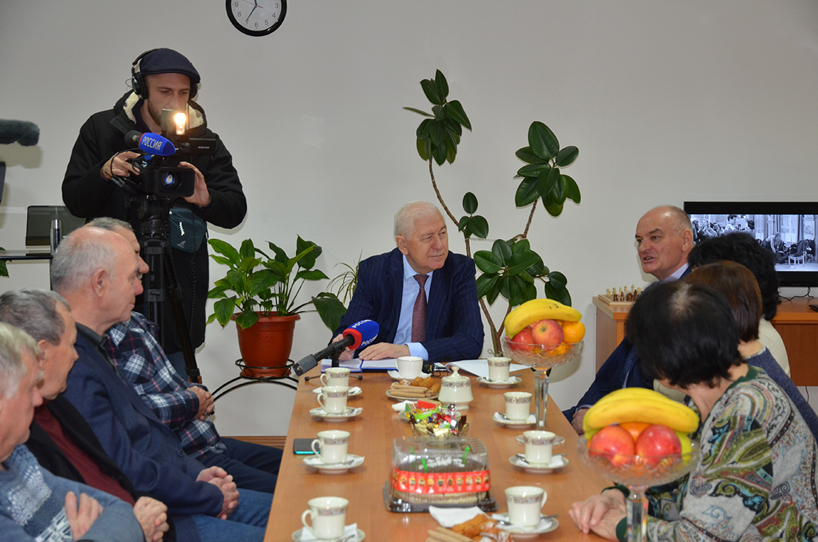 В Урванском районе открыт центр общения для старшего поколения