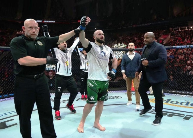 «Профессионал» продолжил беспроигрышную серию в ММА  