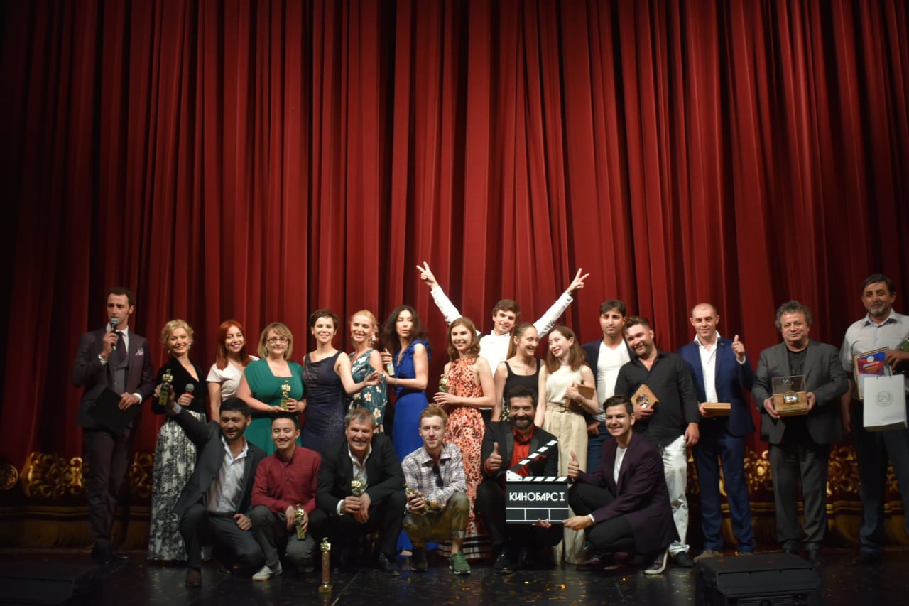  Во Владикавказе завершился I Международный кинофестиваль «КиноБарс»