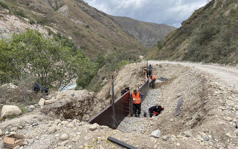 Продолжаются работы по реконструкции автодороги «Чегем-2 – Булунгу»