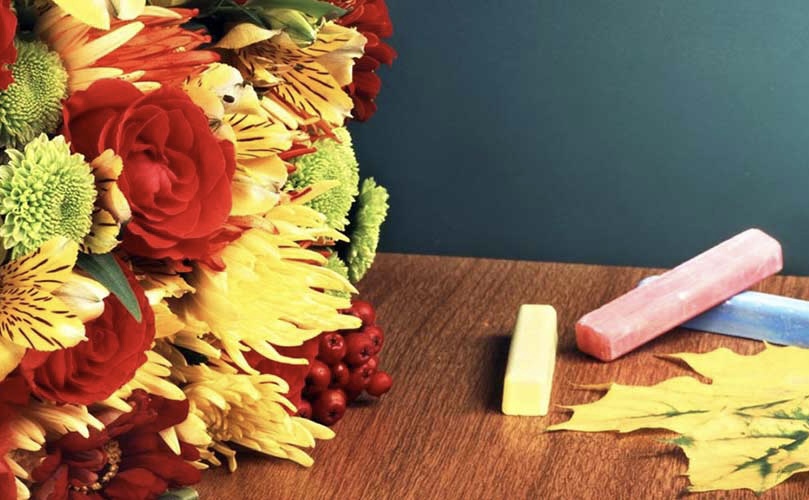 Коммунисты Нальчика поздравили учителей