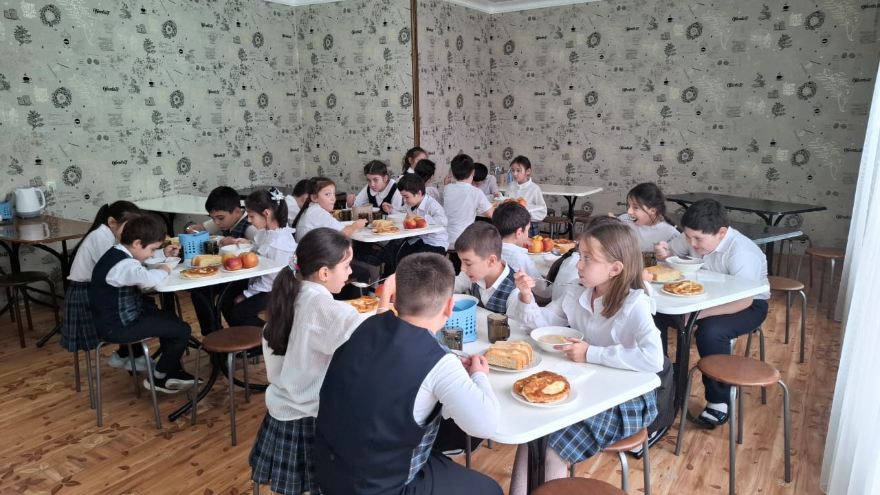 В Баксане утвердили порядок обеспечения школьников бесплатным питанием