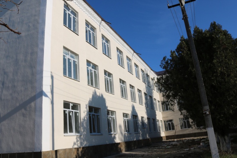 В Прохладненском районе КБР отремонтируют три школы