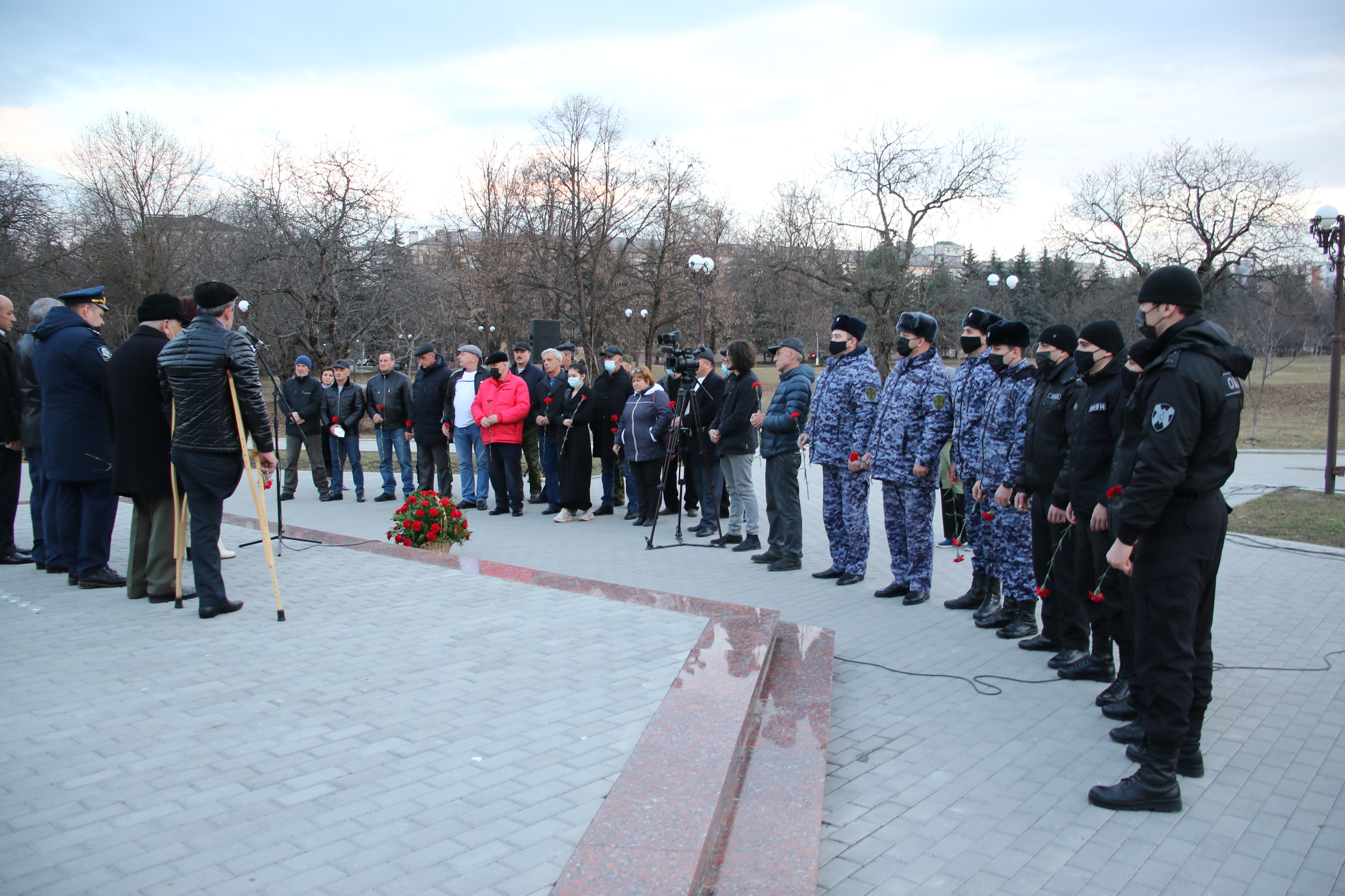 Росгвардейцы Кабардино-Балкарии почтили память воинов-интернационалистов 