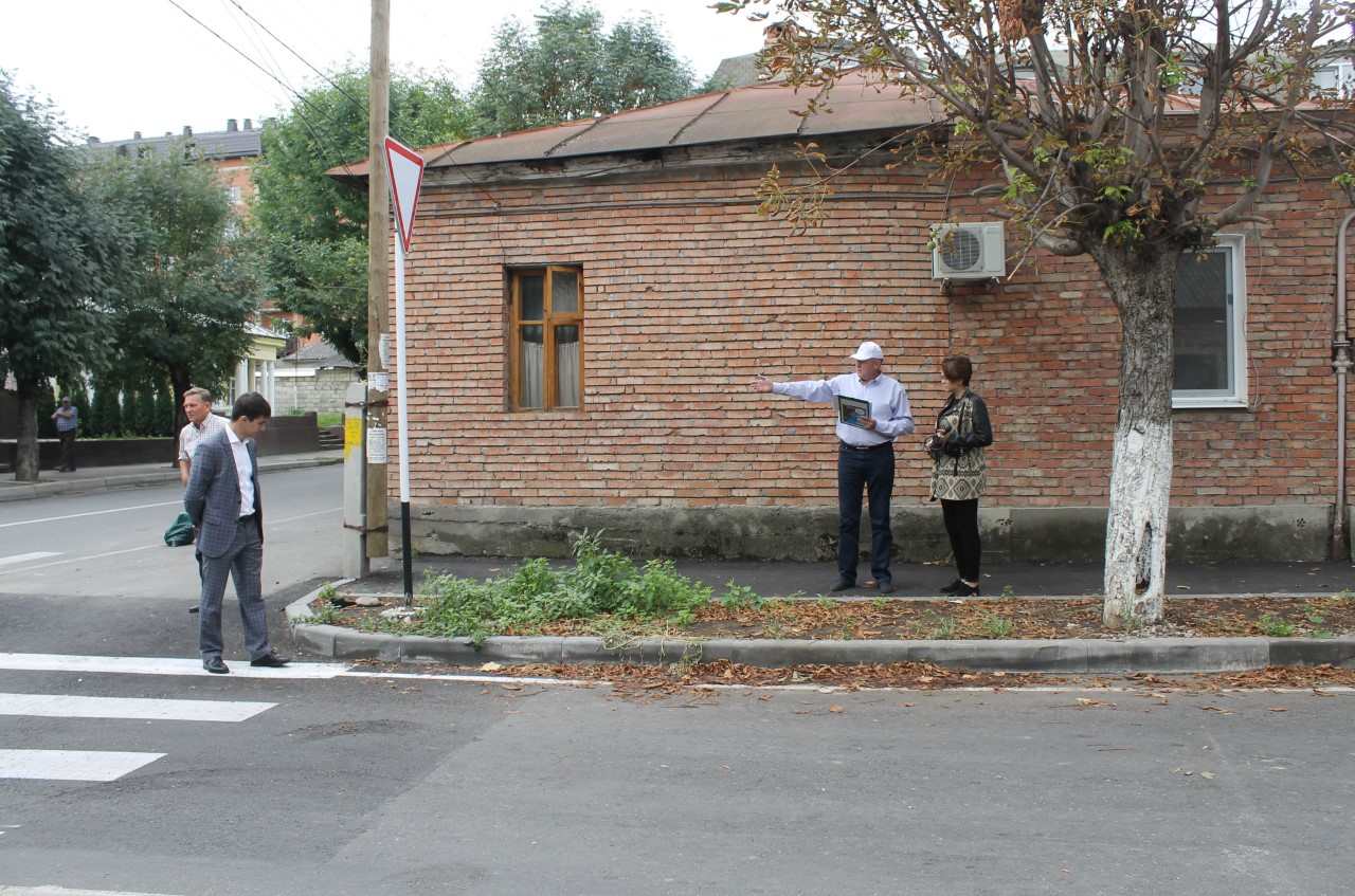 На улицах Нальчика исправлены дефекты дорожного ремонта