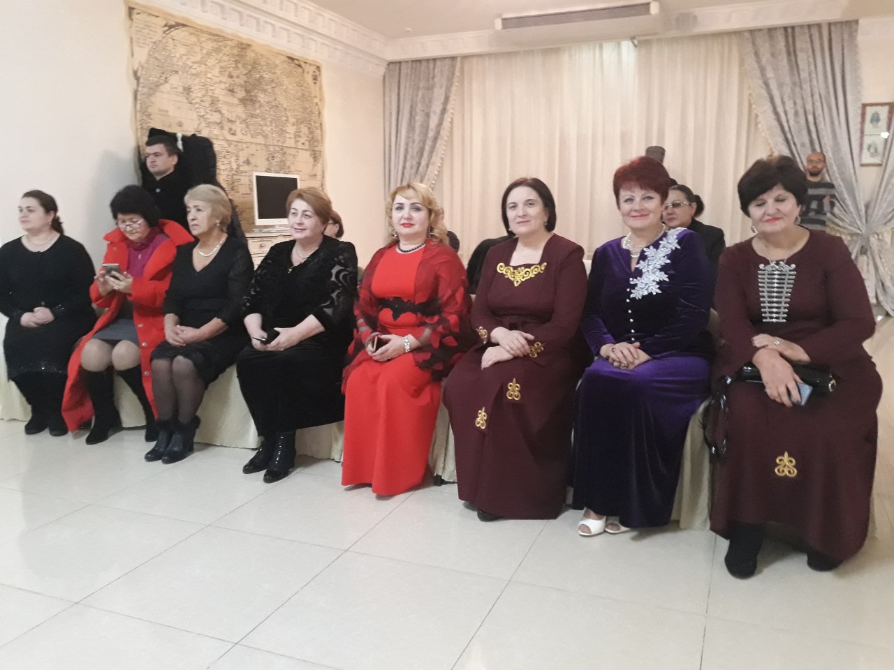 В Нальчике прошел «Осенний бал»