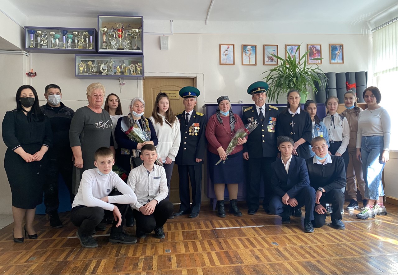Росгвардейцы встретились с воспитанниками центра детского творчества «Эрудит»