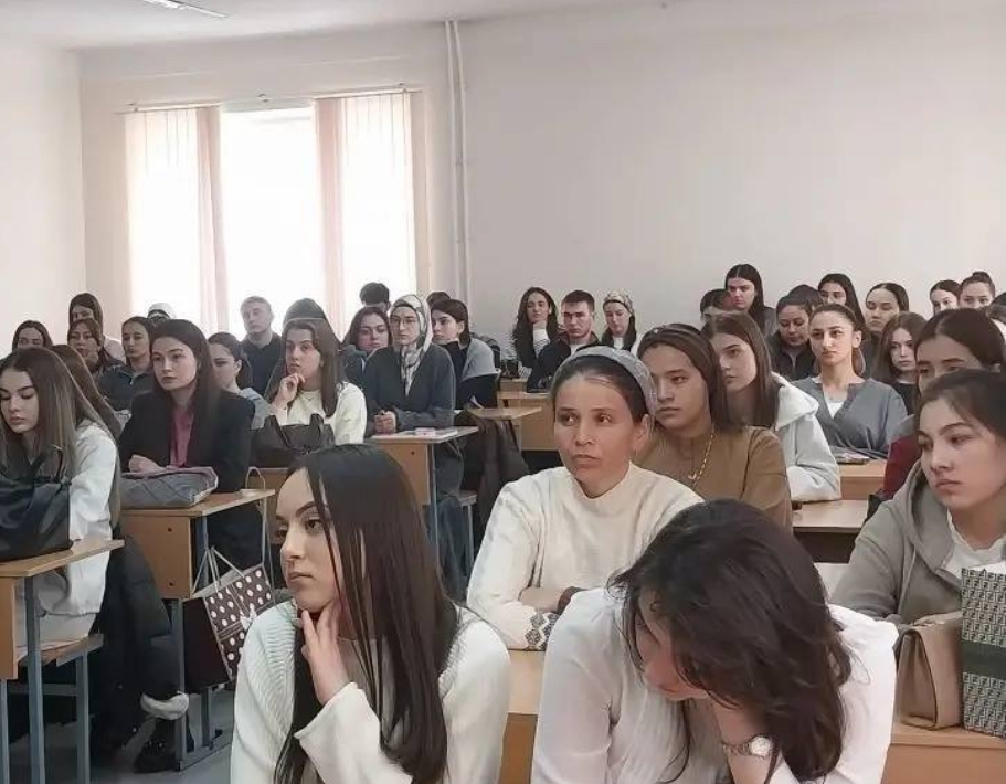 В формате открытого диалога