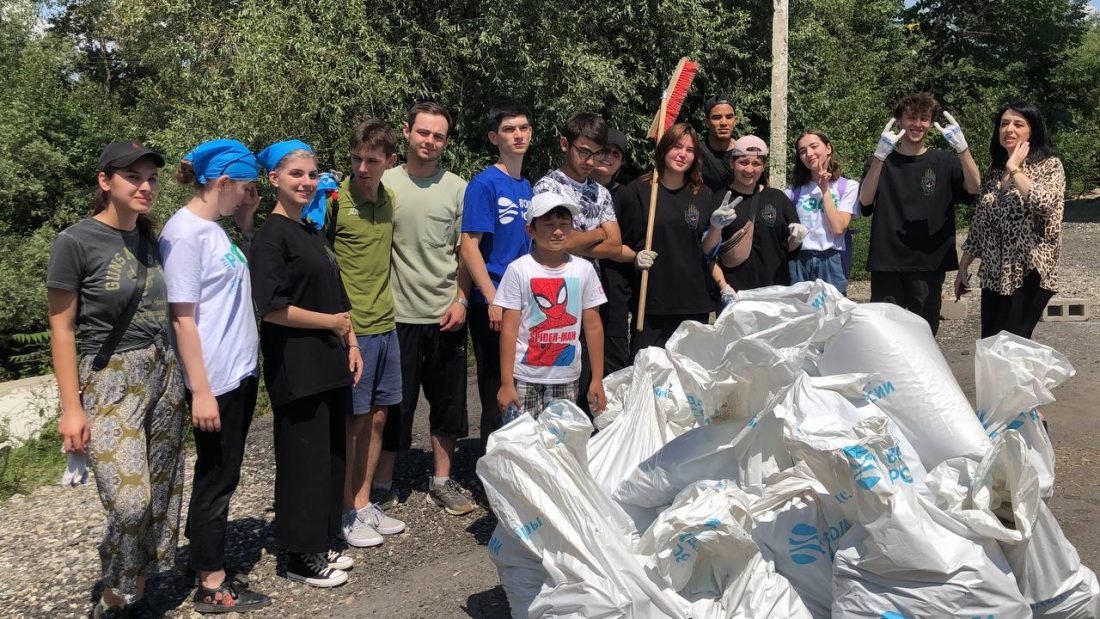 Экологический отряд КБГУ – участник акции «Вода России»