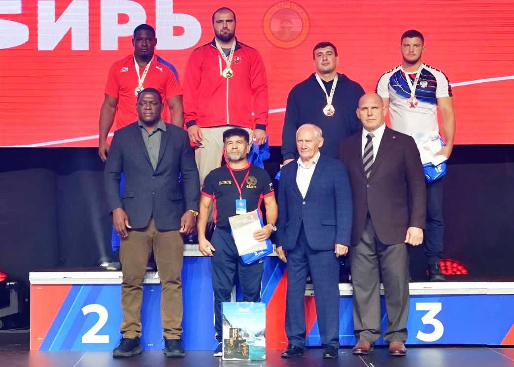 Полный комплект наград из Новосибирска